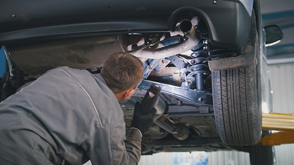 Suspension, Steering, Shocks, And Struts: What Issues Should Drivers Watch For?